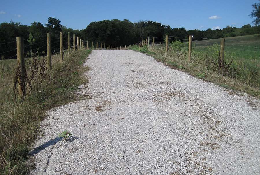 The trail rises to go over the cattle-crossing tunnel.