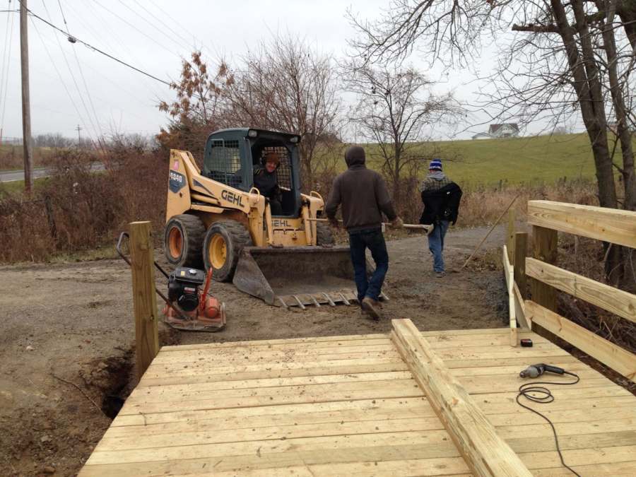 Ken and AJ putting down deck boards. (Thur, Nov 21).
