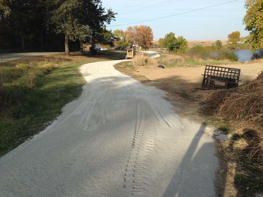 Looking north towards the parking lot - lake on the right (Oct 28).