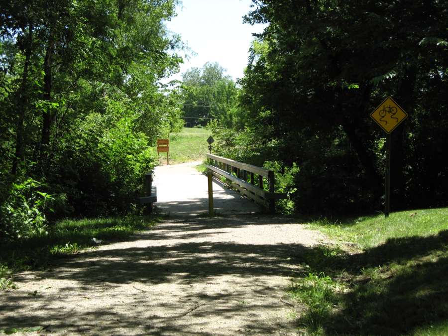 Along the Louden Bridge segment