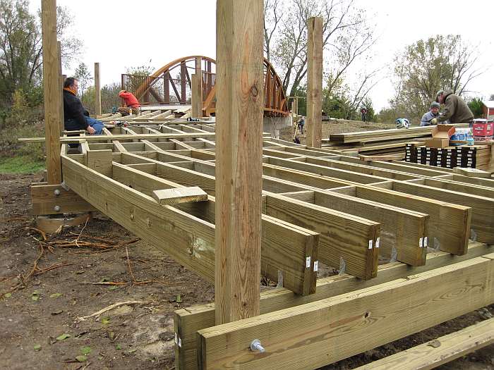 10/10/09.   The joists need spacers between each joist for stability