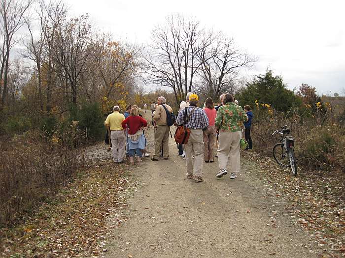10/25/09.   Judy begins her talk about the Matkin Plaza, which is off the Loop Trail to the left.