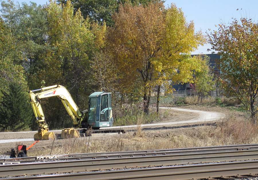 After crossing the tracks, the trail curve around to Stone Ave.